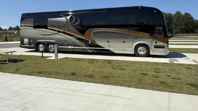 2009 Marathon Coach Marathon Coach H3-45