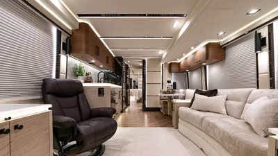 2026 Emerald Emerald Emerald photo 2