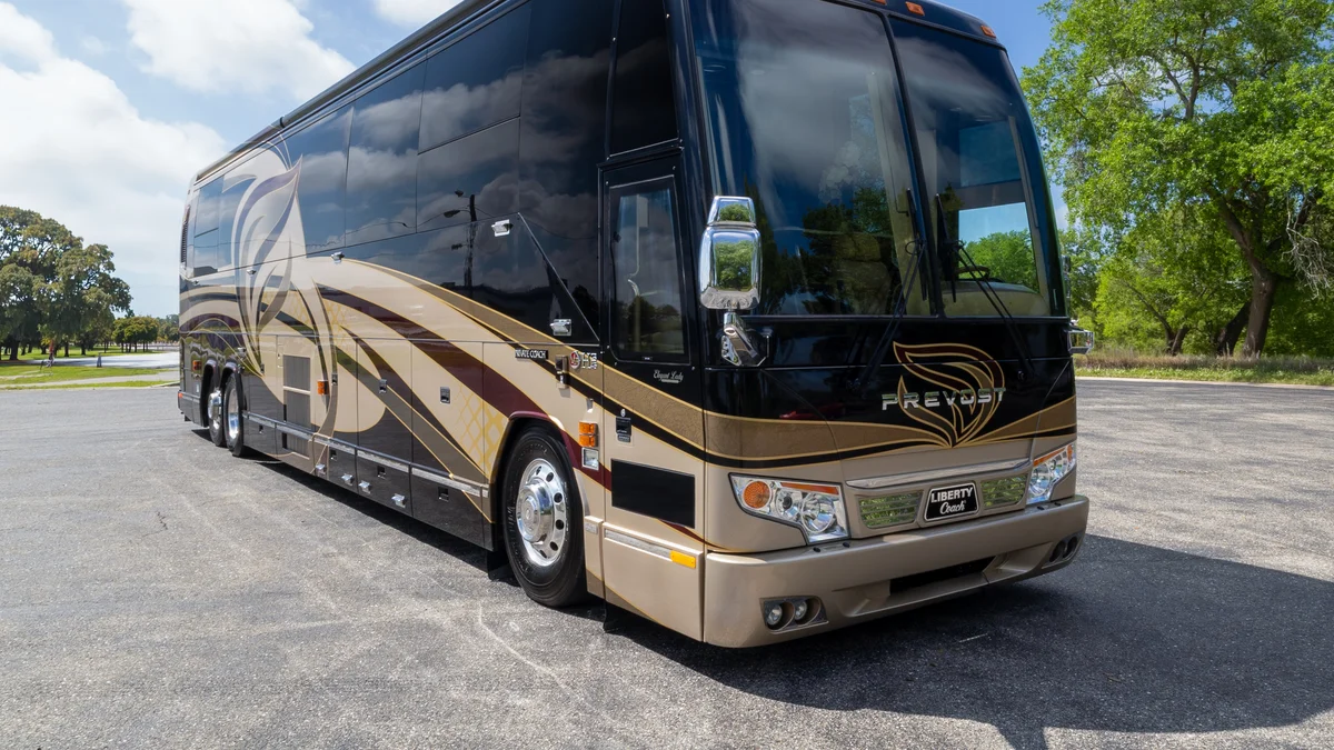 2010 Prevost Liberty