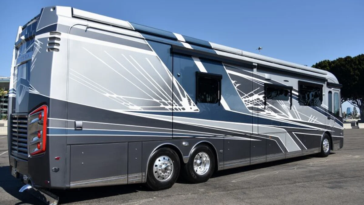 2025 Entegra Cornerstone 45B