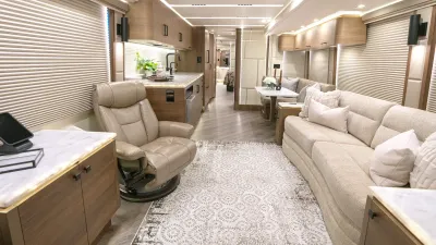 2026 Emerald Emerald Emerald photo 4