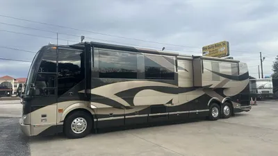 2003 Featherlite Featherlite H3 45