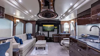 2015 Millennium Millennium Millennium photo 3