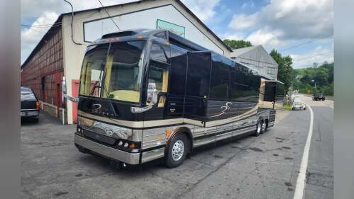 2006 Marathon Coach Marathon Coach 45XLII Marathon