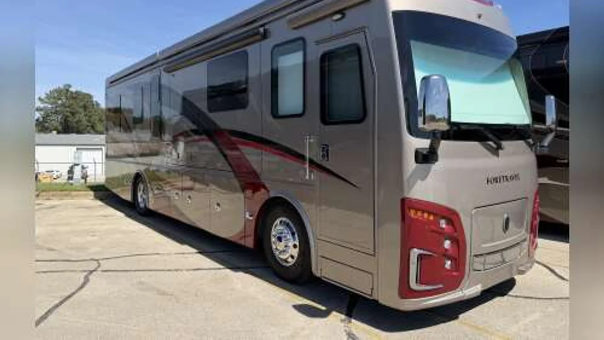 2020 Foretravel IC-37