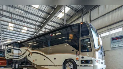 2007 Featherlite Featherlite H3 45