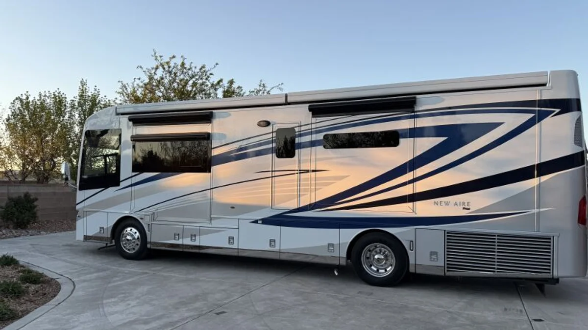 2023 Newmar New Aire