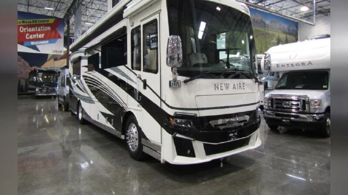 2023 Newmar New Aire