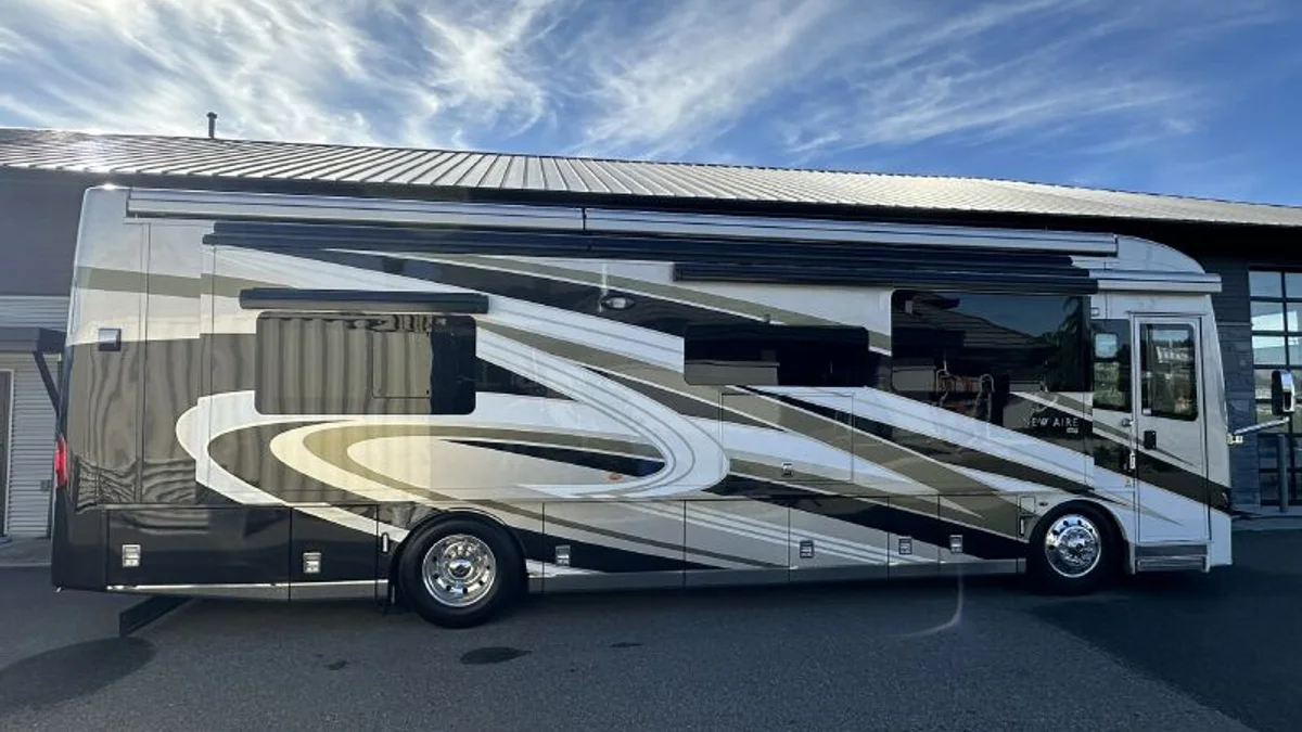 2022 Newmar New Aire