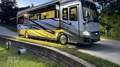 2022 Newmar New Aire