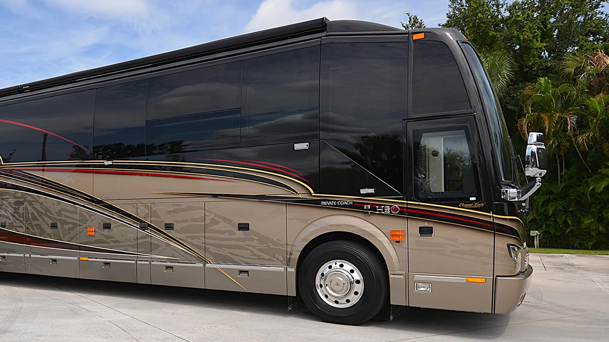 2015 Liberty Coach Elegant Lady Liberty