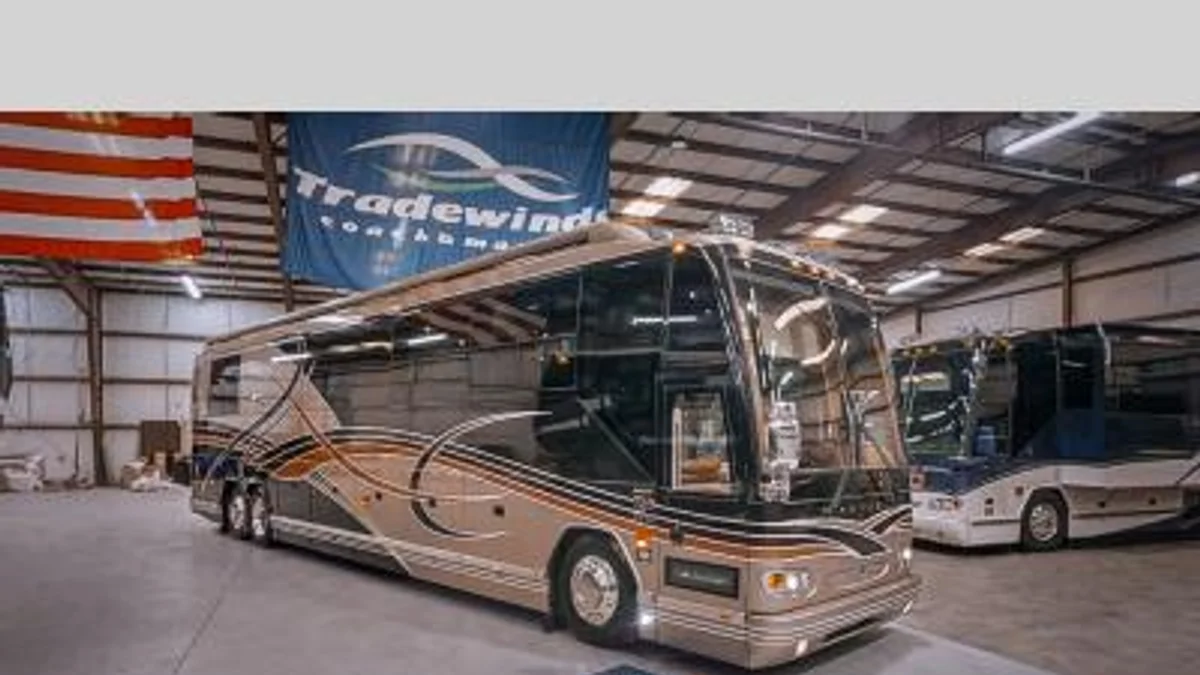 2004 Parliament Parlaiment H3 45 Parliament