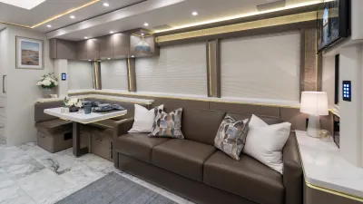 2026 Marathon Coach Marathon Coach Marathon photo 3