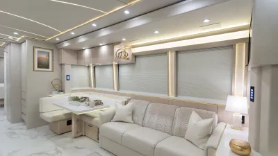 2026 Marathon Coach Marathon Coach Marathon photo 3