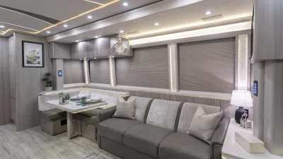 2026 Marathon Coach Marathon Coach Marathon photo 3