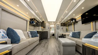 2021 Marathon Coach H3-45 Marathon