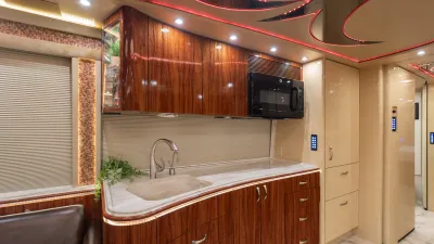 2016 Marathon Coach Marathon Coach Marathon photo 5