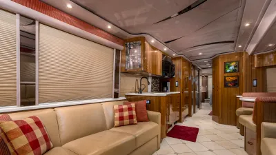 2013 Marathon Coach Marathon Coach Marathon photo 2