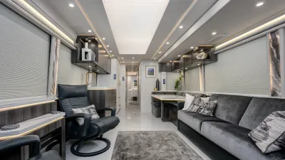 2024 Marathon Coach Marathon Coach Marathon photo 4