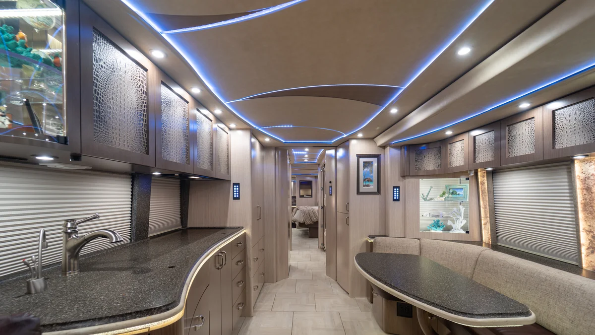 2020 Marathon Coach Marathon Coach Marathon