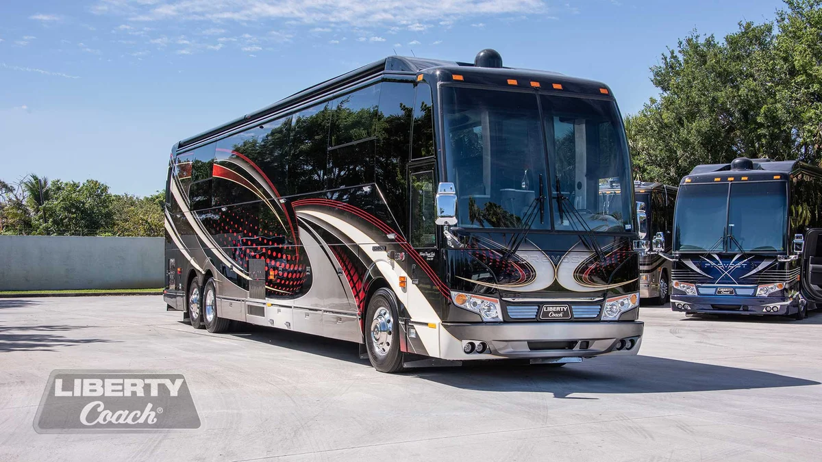 2019 Liberty Coach Elegant Lady Liberty