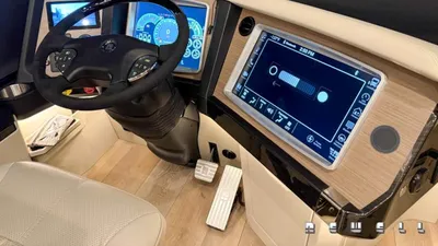 2027 Newell P50 Newell photo 3