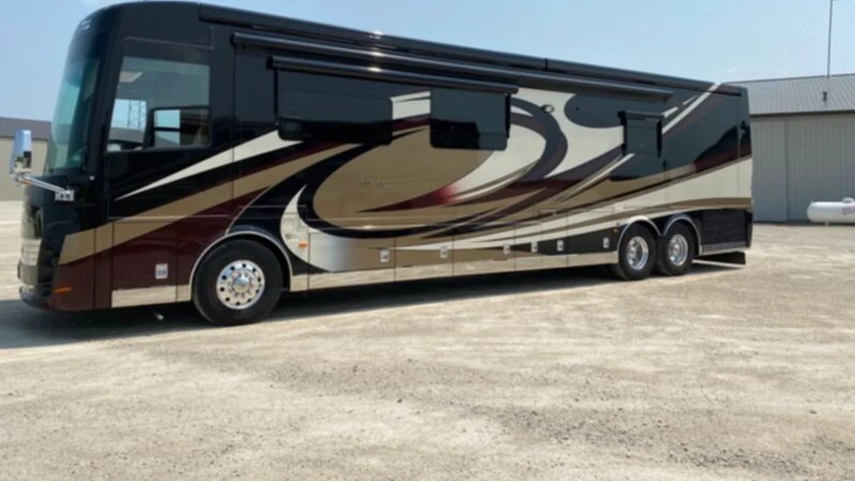 2015 Newmar King Aire