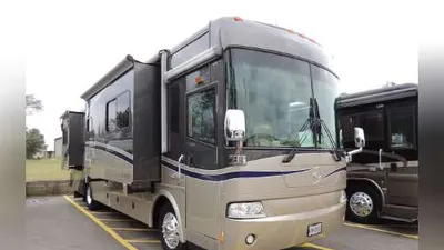 2005 Country Coach Inspire 36' Siena