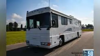 2001 Foretravel U270 3602 WTFE