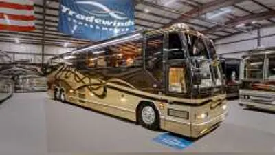 2000 Featherlite Featherlite H3-45