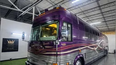 1999 Featherlite XL Featherlite 45 Single Slide