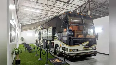 1999 Featherlite Featherlite Vantare