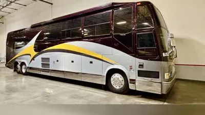 2000 Marathon Coach Marathon H3-45