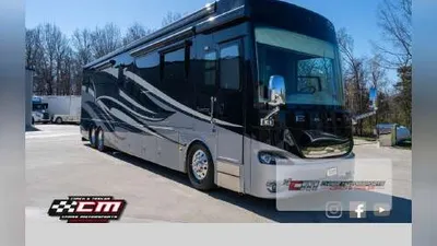 2013 Newmar Essex