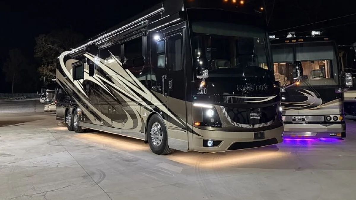 2017 Newmar King Aire