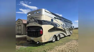 2015 Newmar Dutch Star