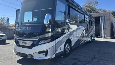 2022 Newmar London Aire